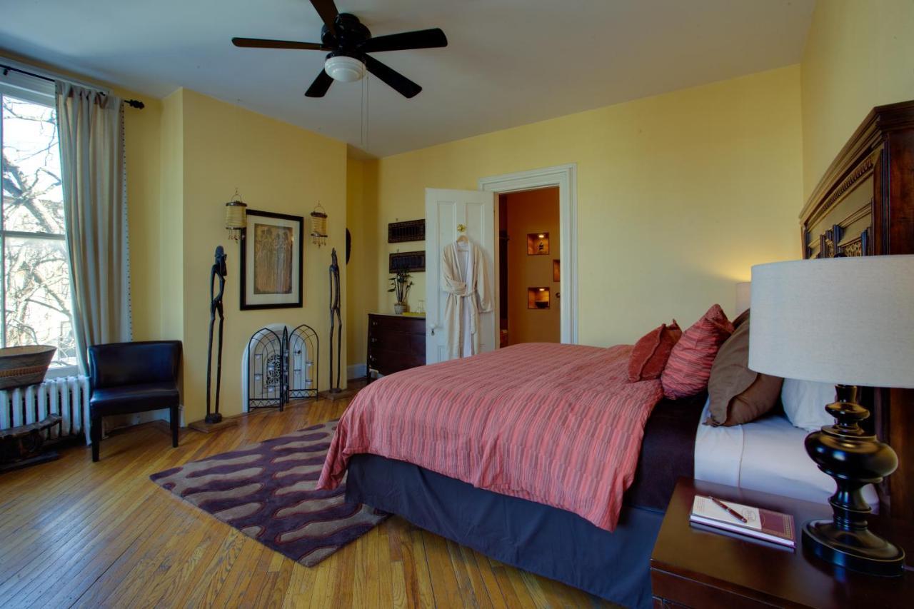 Akwaaba Mansion Bed & Breakfast New York Exterior photo