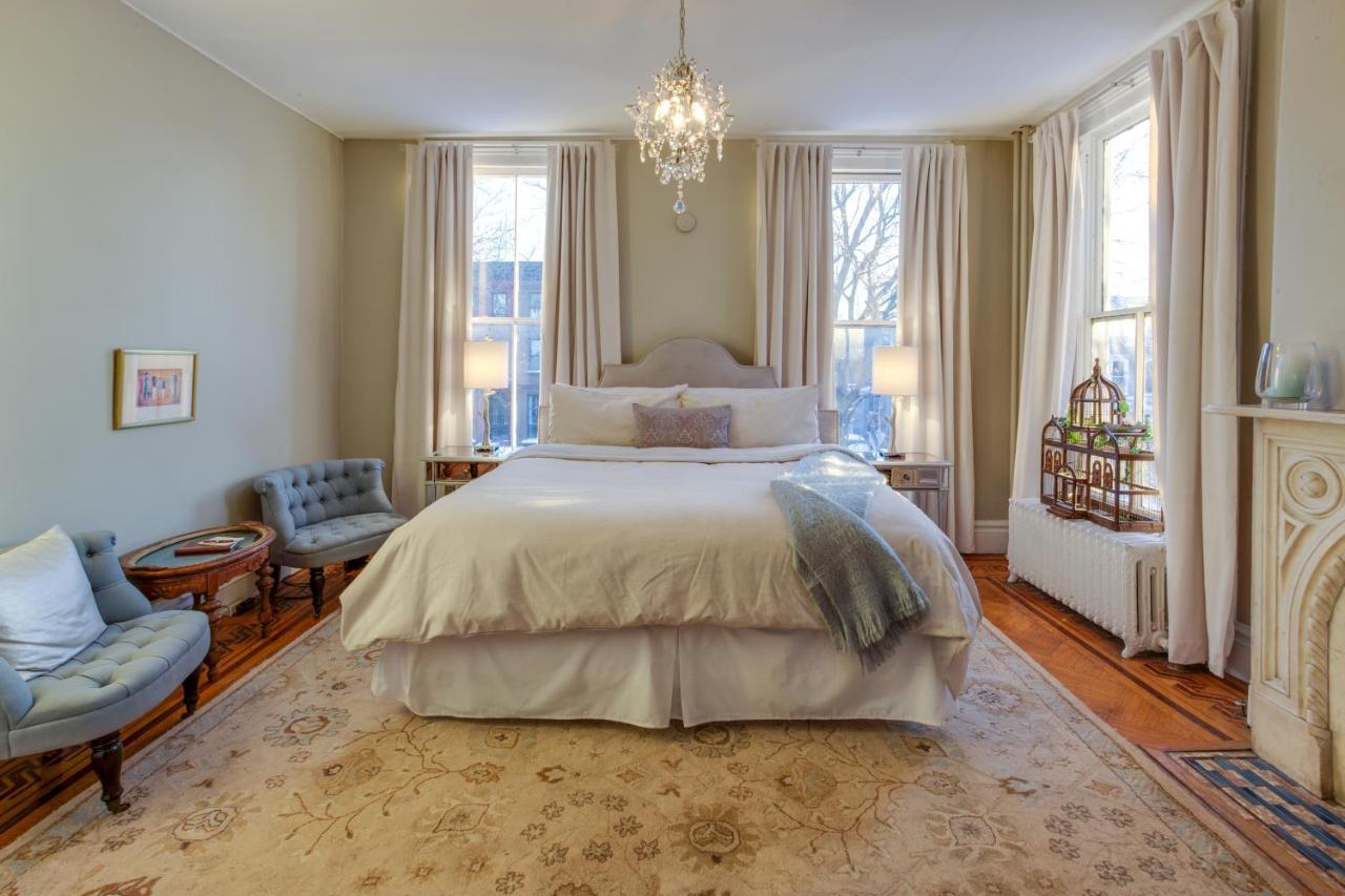 Akwaaba Mansion Bed & Breakfast New York Exterior photo